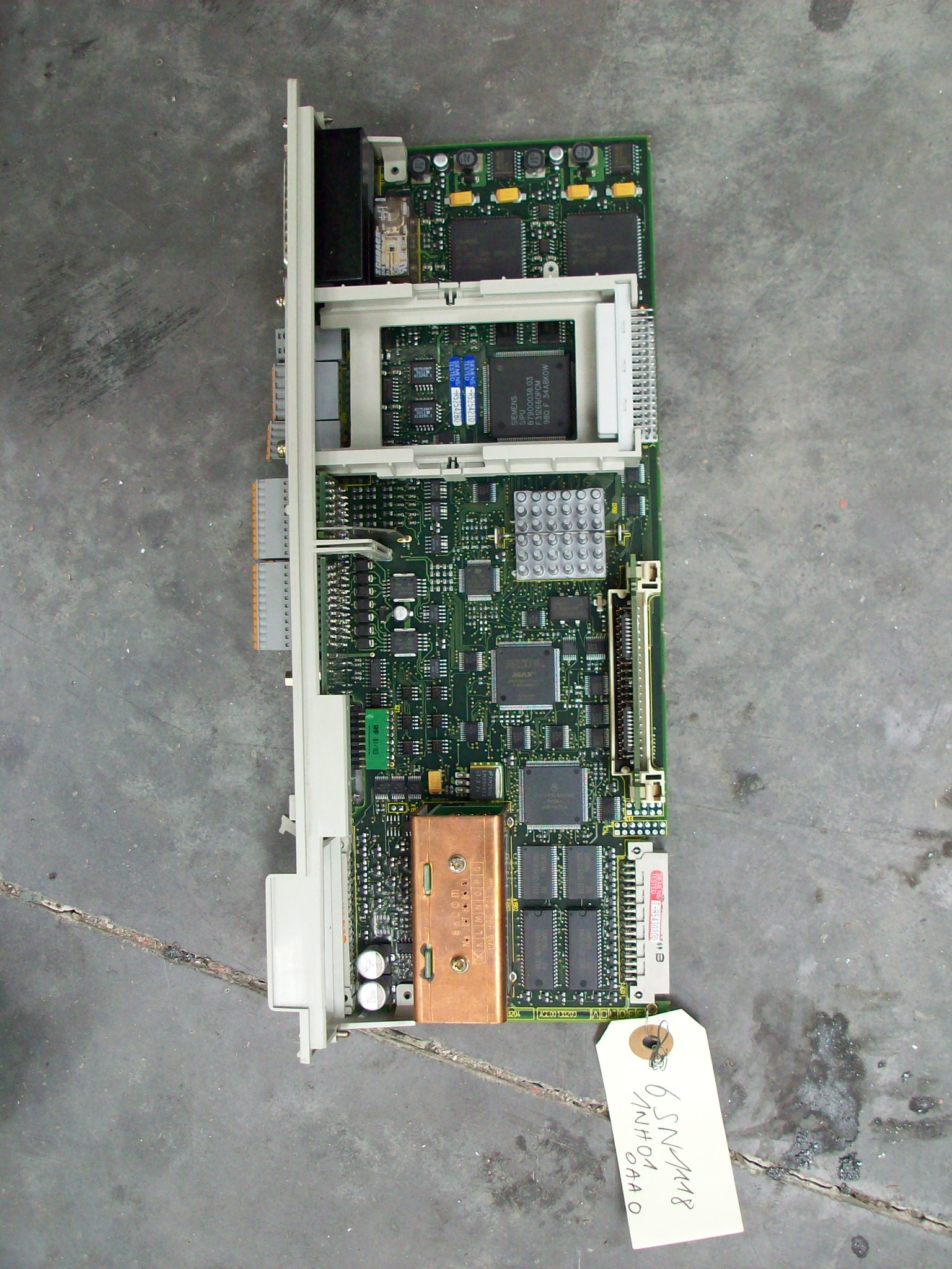 Siemens Carte de régulation 6SN1118-1NH01-0AA0